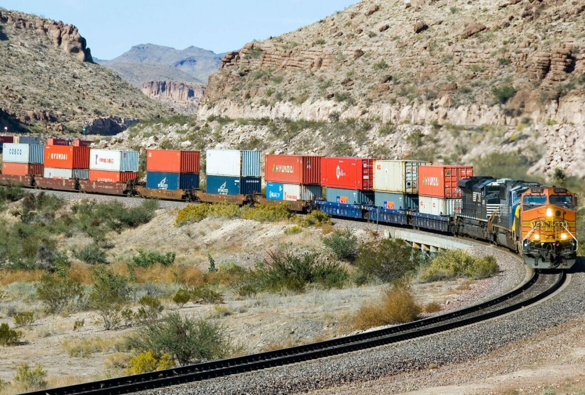 train arizona containers 16×9